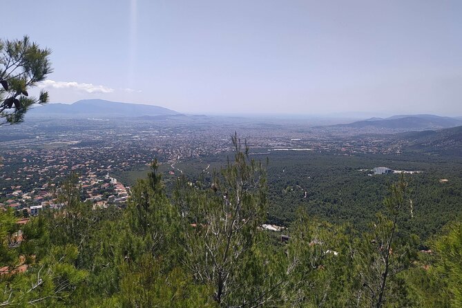 1 Day Parnitha Athens Private Hiking Tour with Hotel Pickup - How the guide keeps the hike comfortable (and safe)