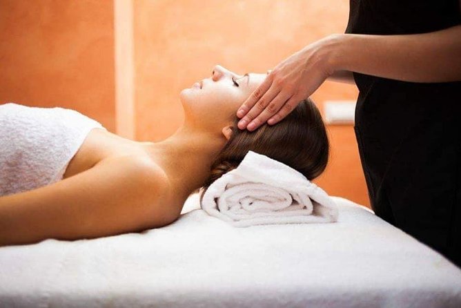120 minutes Full Body Relaxing Massage + Head Massage + Feet Massage For Couples - A 2-hour couples reset in downtown Athens