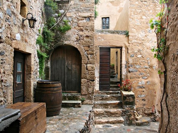 2 Day Private Tour of Sparta, Mystras & Monemvasia - Overnight - Who this tour suits best (and who might feel it’s too much)