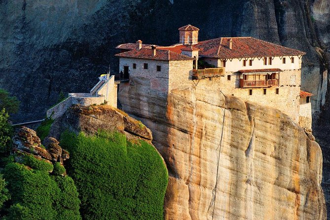 2-Day Tour to Delphi & Meteora with Guide and Tickets From Athens - Who this Athens tour is best for