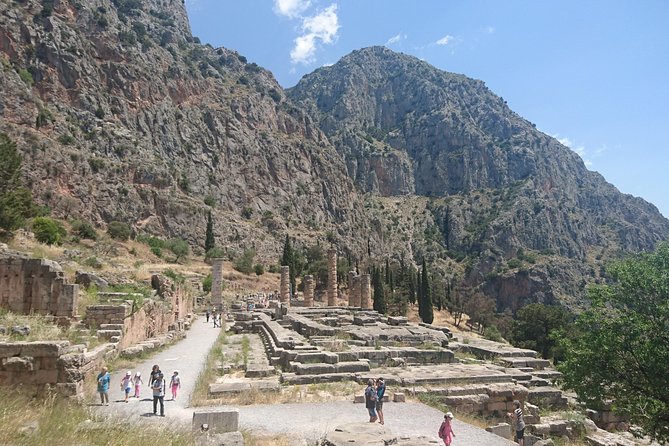 2-Day Trip to Delphi from Athens - Day 2: A Free Morning in Delphi Village (and a Better Time to Explore)