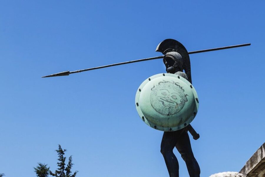 2Day Delphi&Meteora with Official guide,tickets,hotel pickup - Thermopylae and the Leonidas monument on the way back