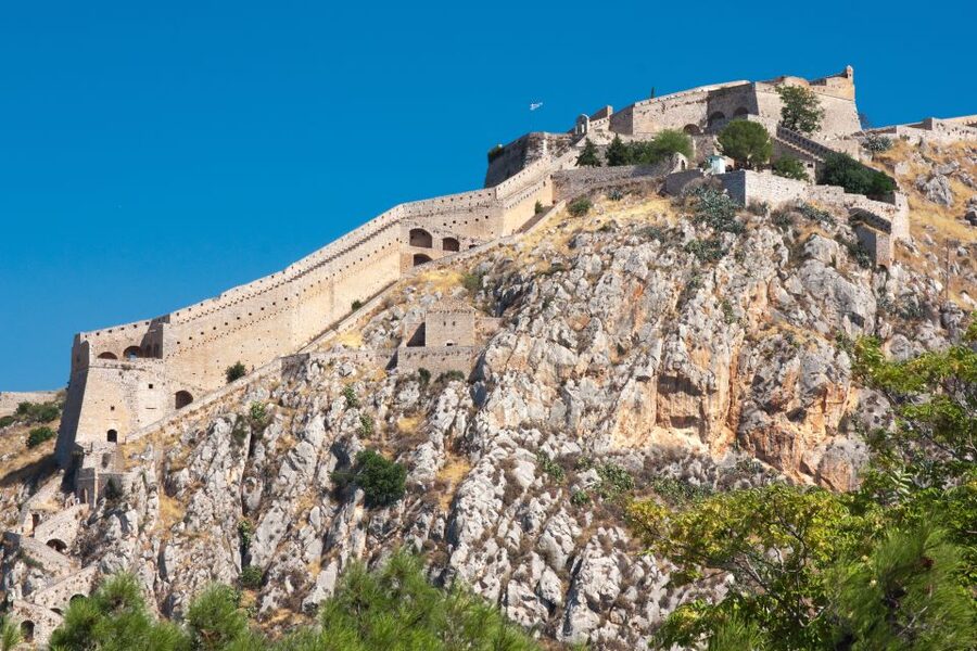 3-Day Ancient Greek Archaeological Sites Tour from Athens - The guide is the difference between seeing and understanding