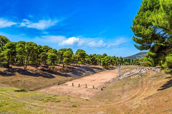 3-Day Peloponnese and Delphi Private Tour from Athens - Arachova stop and Hosios Loukas: culture beyond the headline ruins