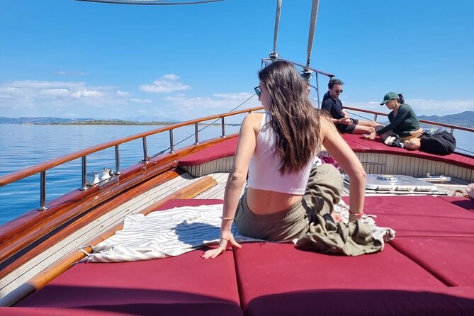 3 Island Cruise from Athens Unlimited Food Wine and Scenic Views - Stop 4, Aegina: pistachios, temples, and a horse-drawn carriage option