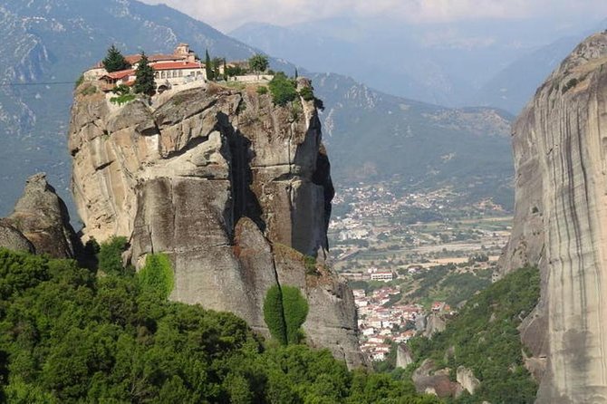 4-Day Classical Greece Tour: Epidaurus, Mycenae, Olympia, Delphi, Meteora - Guide and driver quality can make or break the day