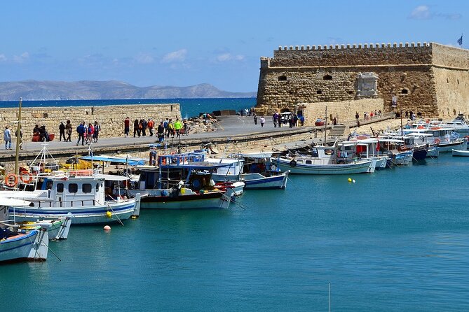 4 Day Private Tour, Crete, Santorini, Mykonos, Delos from Athens - Day 3 to Mykonos: Little Venice time and an optional farm tasting with live music