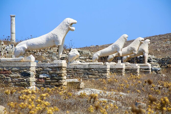 4 Day Private Tour to Paros, Mykonos, Santorini, - Day 4: a free Santorini morning, then the 12:05 ferry back to Athens