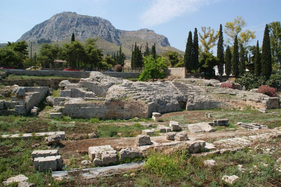 4-Day Tour of Mycenae, Epidaurus, Olympia, Delphi & Meteora - Delphi Day 3: The Oracle’s World and the Bronze Charioteer