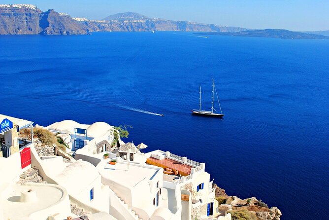 5 Day Tour in Delphi, Meteora, Santorini, Mykonos and Delos - Santorini by Volcano Cruise to Oia Sunset (Palea Kameni Optional)