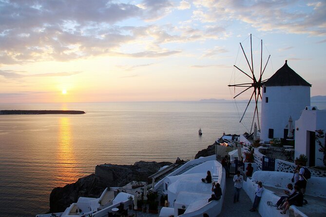6-Day Private Tour Athens & Santorini to Discover Greece's Charm - Day 5: Free Santorini time plus an optional Oia villages and beaches tour
