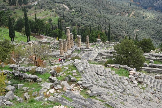 7-Day Grand Tour: Olympia, Delphi, Meteora, Thessaloniki - Meteora monasteries plus a bus change to Thessaloniki