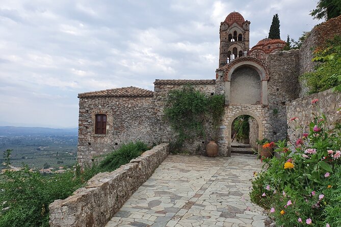 9 Day Private Tour Ancient Peloponnese and Meteora - Day 5: Gytheio time and Diros Caves by boat