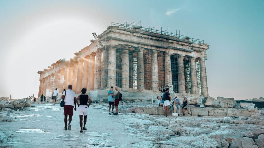 Acropolis & Agora: The Rise & Fall of Democracy - Democracy as an experiment: principles, purpose, and limits