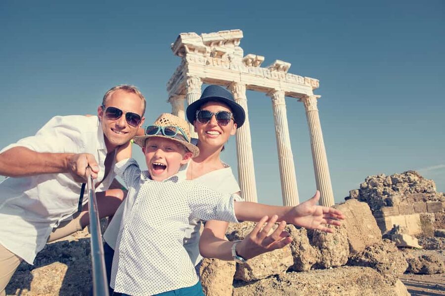 Acropolis and Parthenon: Guided Tour in Italian with Skip-the-Line Ticket - Why the Acropolis, and why this Italian tour fits
