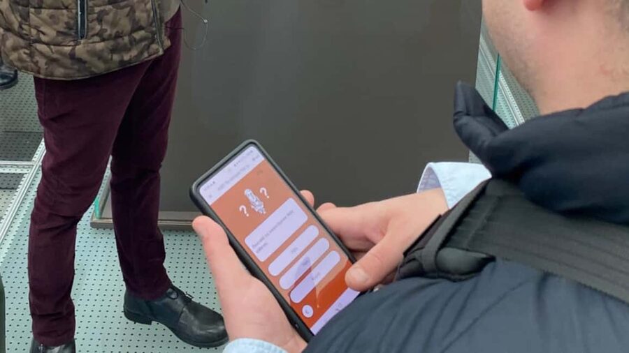 Acropolis Museum: Family Tour &Treasure Hunt w/Ticket Option - The smartphone app, riddles, and how kids stay engaged