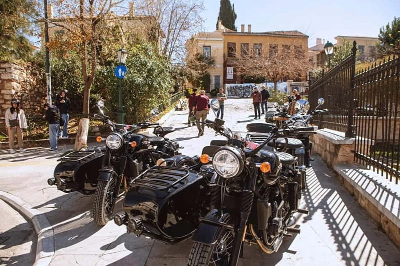 Acropolis of Athens: 60′ Tour in a Vintage Motorcycle - Safety, comfort, and the sidecar seat swap