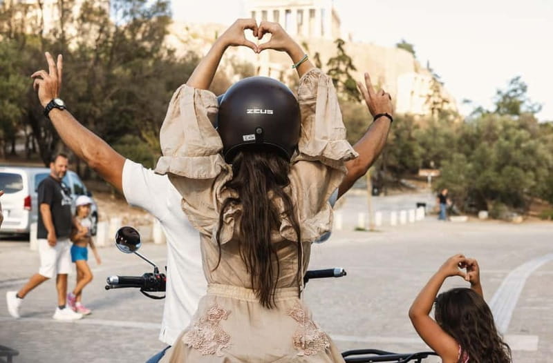 Acropolis of Athens: 60′ Tour in a Vintage Motorcycle - Meeting point and timing: where to start and how not to lose minutes