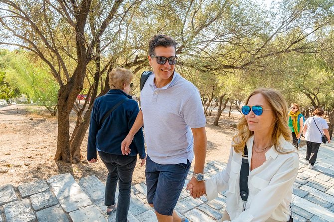 Acropolis & Plaka Neighbourhood Private Tour with Licensed Expert - How private guides adjust pace, questions, and photo stops