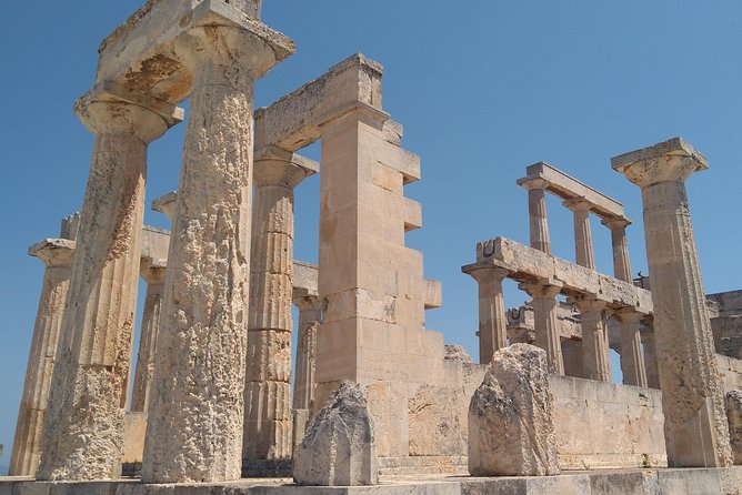 Aegina Island St Nektarios & Temple of Athina Aphaia Private Tour - Perdika: narrow streets, fish tavernas, and a scenic pause
