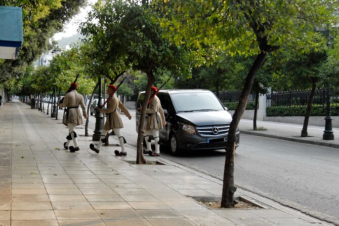 Airport transfer - Turning a Transfer Into a Quick Athens Driving Tour
