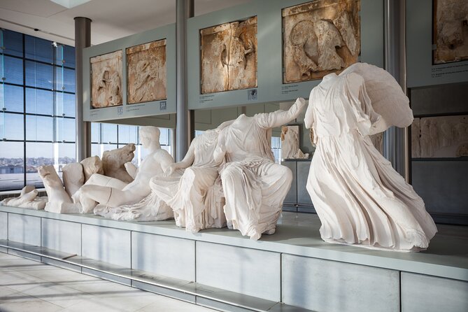 "All day tour of Athens-8h:Exploring its most popular landmarks" - Changing of the guard at Parliament, then Mount Lycabettus for the view