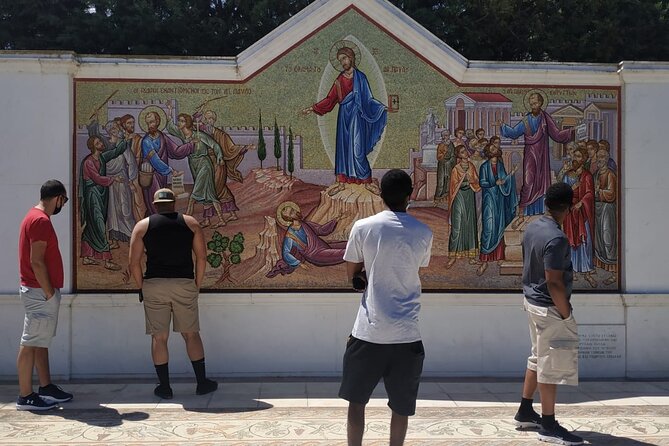 At the footsteps of St.Paul - Athens&Corinth tour - Driver-guide storytelling in traffic and crowds: why that matters