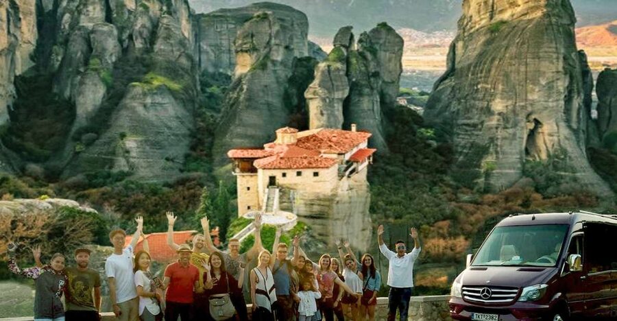 Athens: 2-Day Meteora Tour in Spanish with Guide & Hotel - Sunset Meteora in English: Photos, 1 Inside Monastery, and the Old Town Church