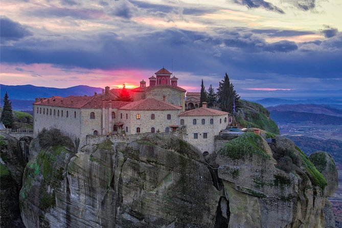Athens: 3 days 2 nights Meteora with small size tours & hotel - Price and value, plus the extra costs to plan for