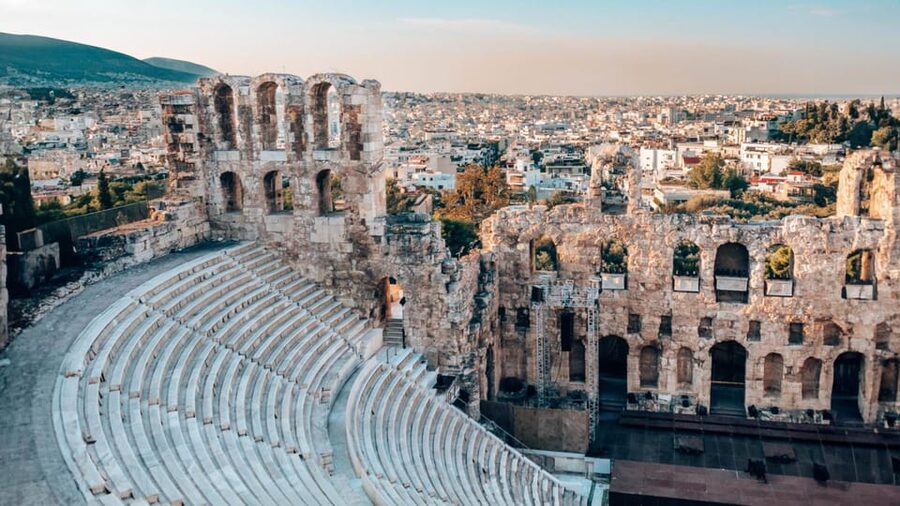 Athens: Acropolis and Mythology Highlights Small Group Tour - Small Group Reality: What the Crowd Level Feels Like