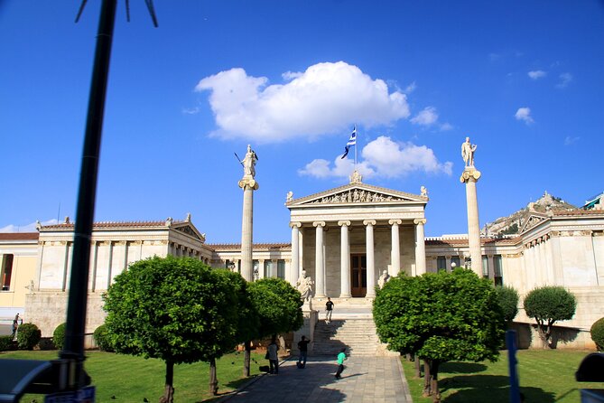 Athens, Acropolis and The New Acropolis Museum on a bus tour - A smart order for first-time Athens: monuments, then meaning