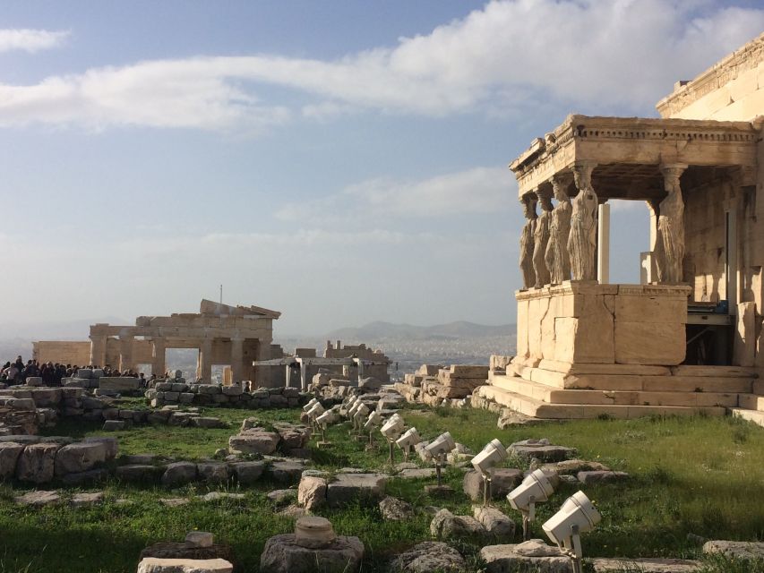 Athens: Acropolis and Μuseum Private Guided Tour - The climb: sacred rock views, Odion of Herodes, and fast orientation