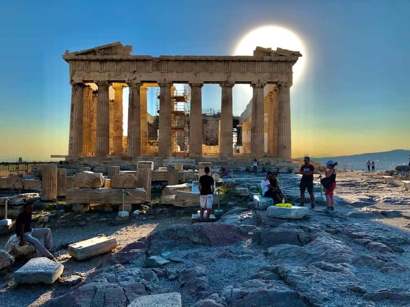 Athens: Acropolis Guided Tour in Spanish-Option Tickets - Why the guides make or break this tour