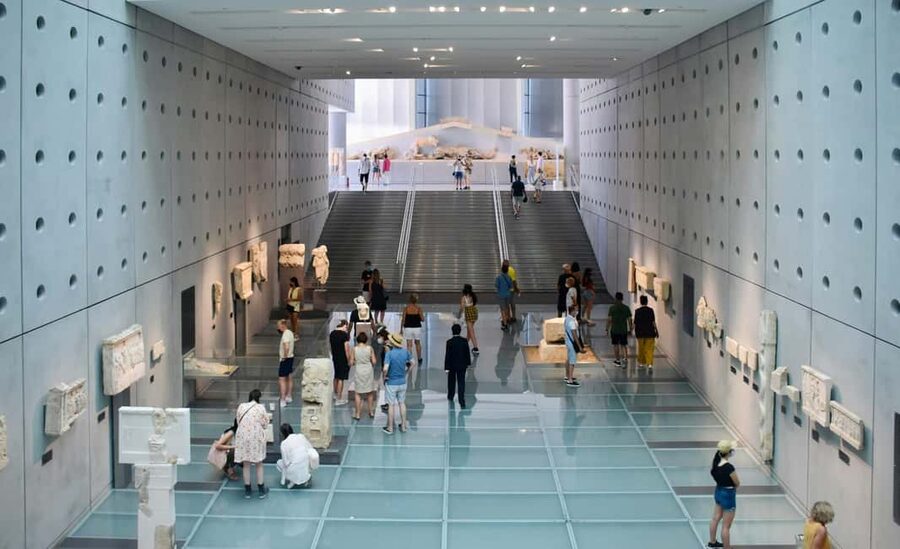 Athens: Acropolis Museum Reserved Entry Ticket & Audio Tour - Your 2-hour self-paced plan, what to do first and what not to miss