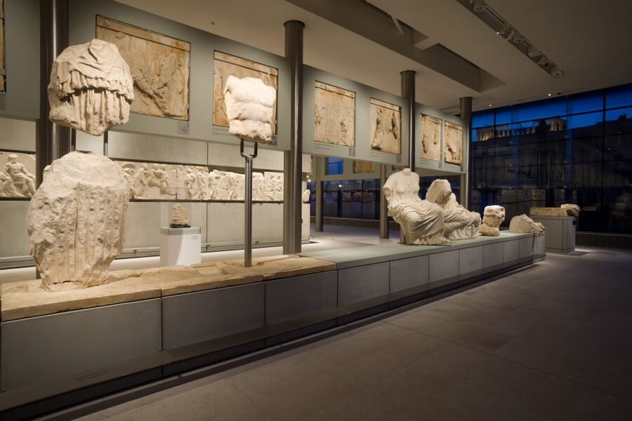 Athens: Acropolis Museum Ticket with optional Audio Guide - Using the Optional Audio Guide Without Getting Frustrated