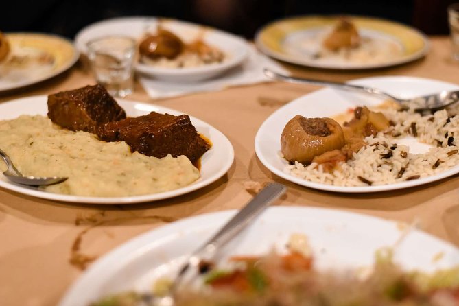 Athens After Dark: Night-Time Food Tour of the Ancient City - Syntagma Square at 5:30 pm, why that start works