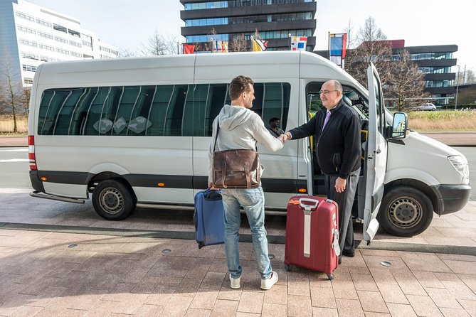 Athens Airport Arrival Transfer to Hotels or Addresses in Athens - How the pickup actually feels at Athens International Airport (Spata)
