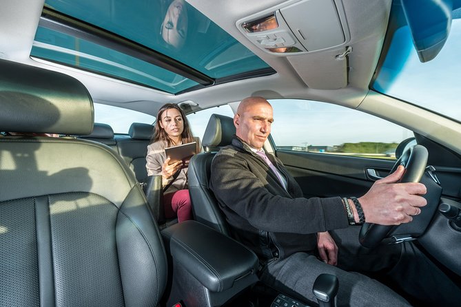 Athens Airport Arrival Transfer to Hotels or Addresses in Athens - When delays happen, this service is built for the reality