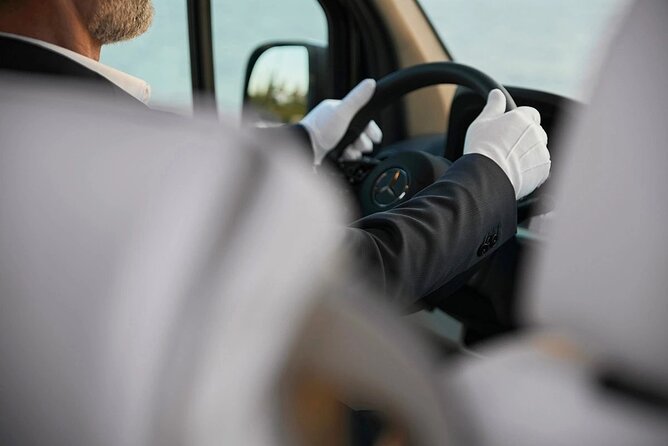 Athens Airport Private Arrival Transfer - Meet your driver fast, not 30 minutes later