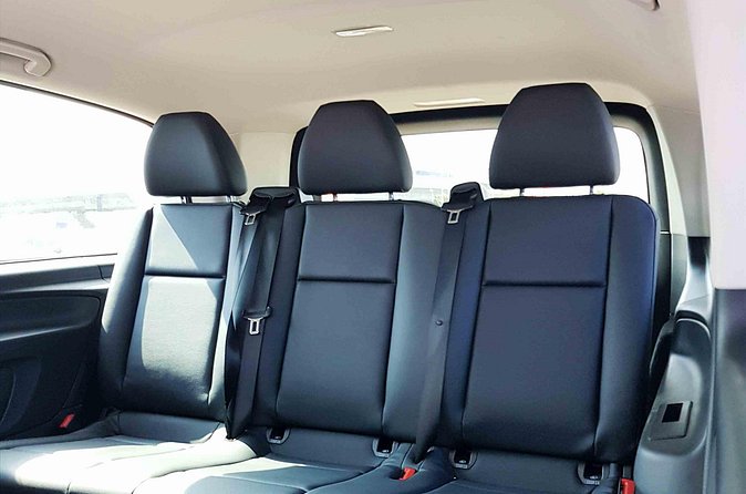 Athens Airport Private Transfer Arrival/Departure to Athens City - Group size and private setup, up to 8