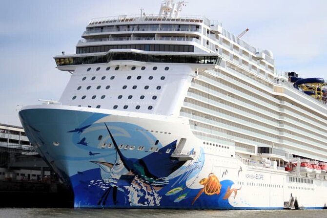 Athens Airport Private Transfer To Piraeus Port/Hotels - Price and value: $55.51 per person, what you’re paying for