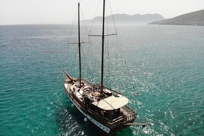 Athens: All Day Cruise to Agistri Moni Aegina with Lunch & Drinks - Leaving Athens the easy way from Piraeus