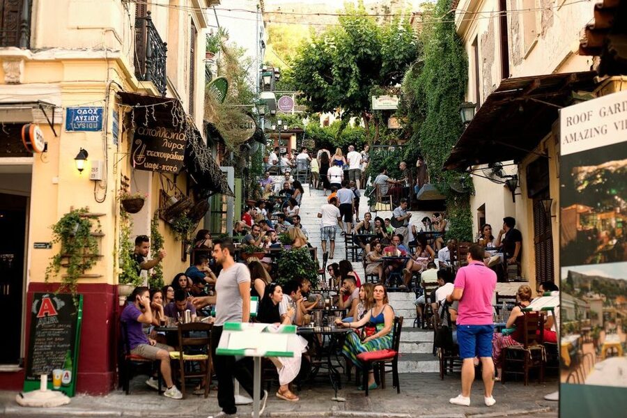 Athens at Twilight Night Tour with Drinks and Meze Dishes - What meze and finger food really mean on a night like this