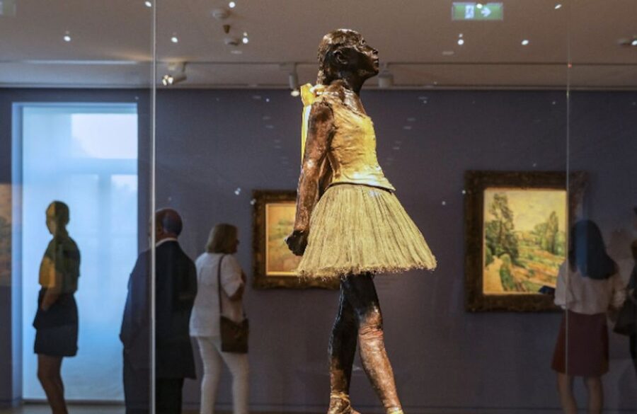 Athens: B&E Goulandris Foundation Art Museum Entry Ticket - Optional Guided Tour: When a Voice Helps