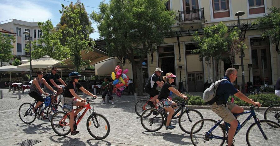 Athens: Bike Tour of Athens Historical Centre - Starting at Tzireon 12: easy start, real guidance