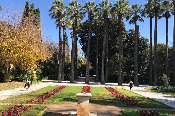 Athens by E-Bike: Monuments, Food & Transfers (Cruise Tour) - Presidential Mansion and the Change of the Guards Stop