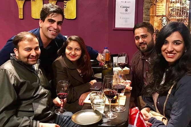 Athens by Night: Small Group Sightseeing with Drinks and Food Tasting - Stop 2: Cinque Wine Tastings in Psyri, a break from street-level sampling
