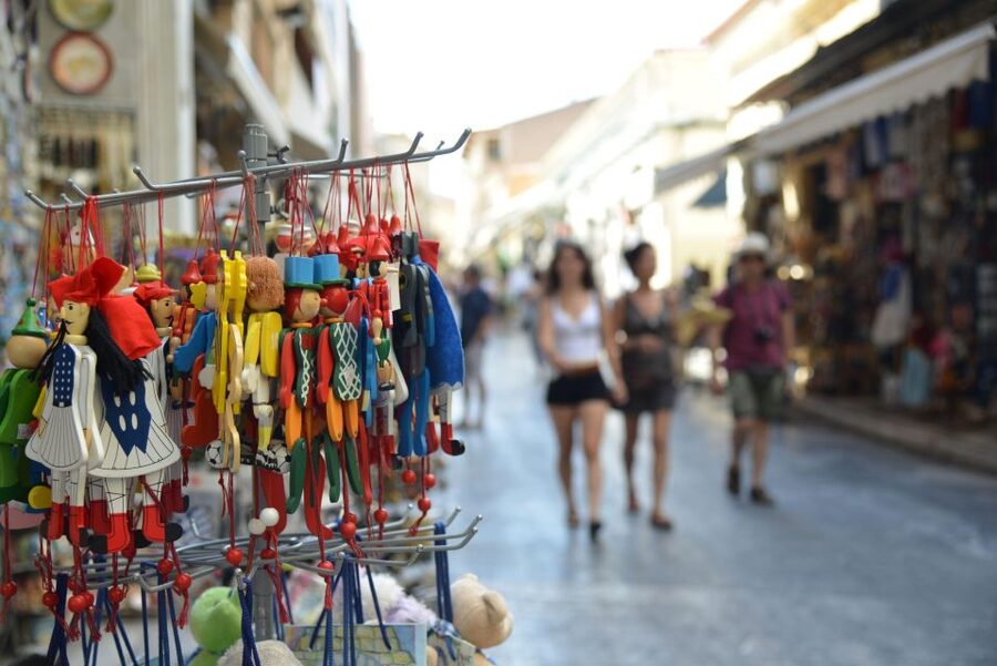 Athens by Night: Small-Group Walking Tour | Dinner Included - The Hourly Changing of the Guards: Short, Spectacular, and Right at Syntagma