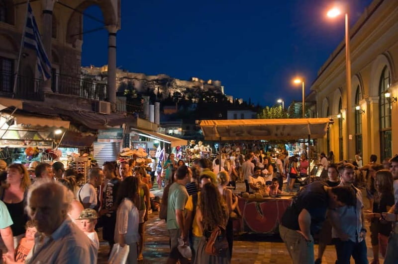 Athens by Night: Social Walking Tour to Meet, Connect, & Explore - Why Athens by night feels calmer and easier to read
