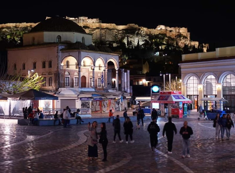 Athens by Night: Social Walking Tour to Meet, Connect, & Explore - Syntagma Square and the Changing of the Guard moment